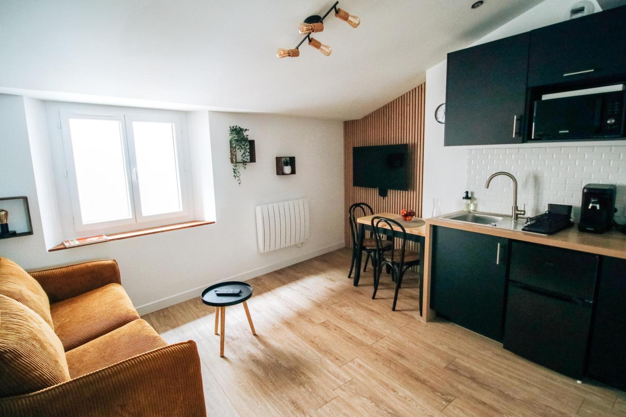 Appartamento -Le Toit Terrasse - Riez Esterno foto